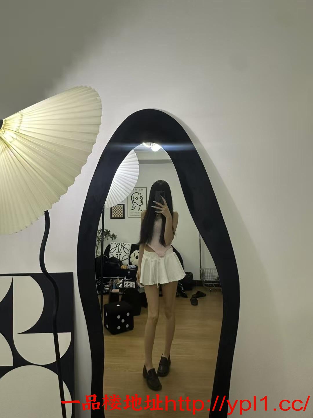 originalImage_1860116127_livephoto.jpeg